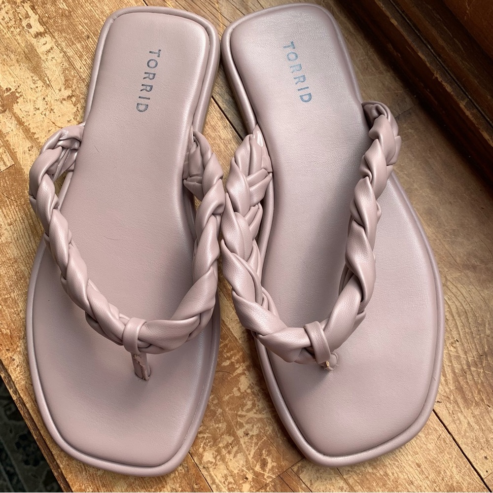 Torrid Braided Tan Beige Flip Flop Sandals Extra Wide 9WW